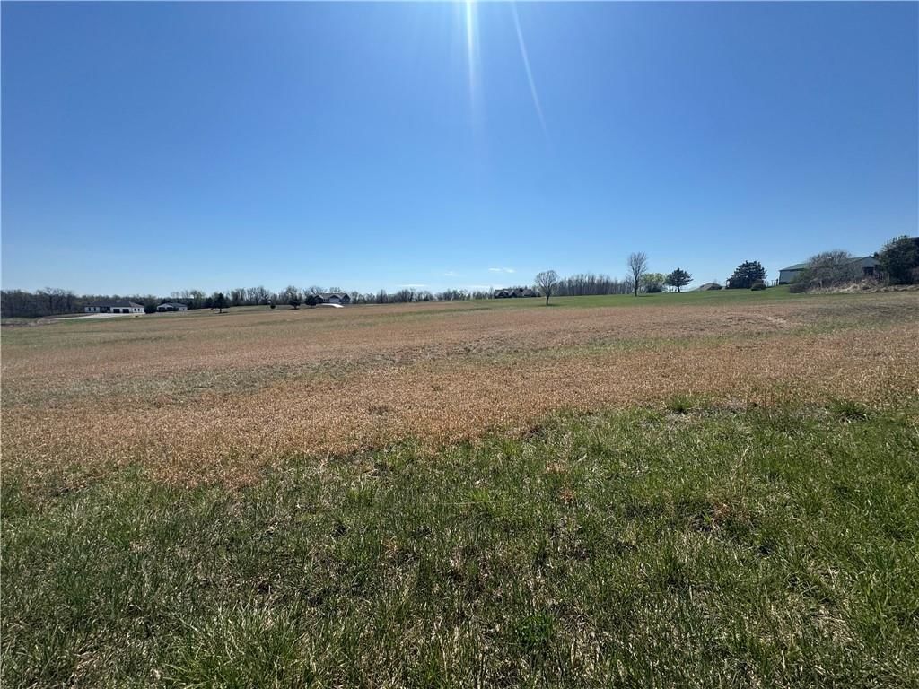 Lot 17 SE Piper Drive — photo 2