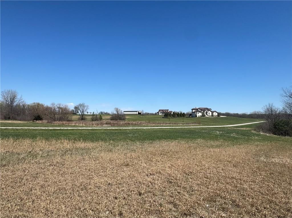 Lot 17 SE Piper Drive — photo 4