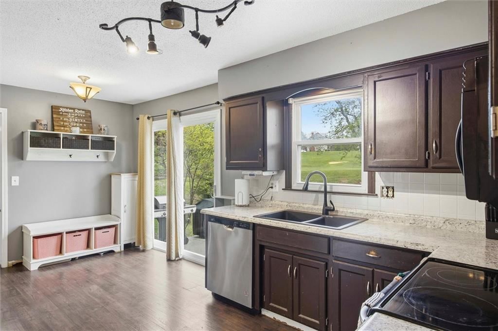 8111 Swarner Drive — photo 10