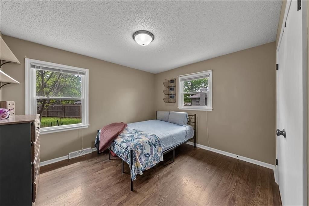 6107 E 108th Street — photo 14