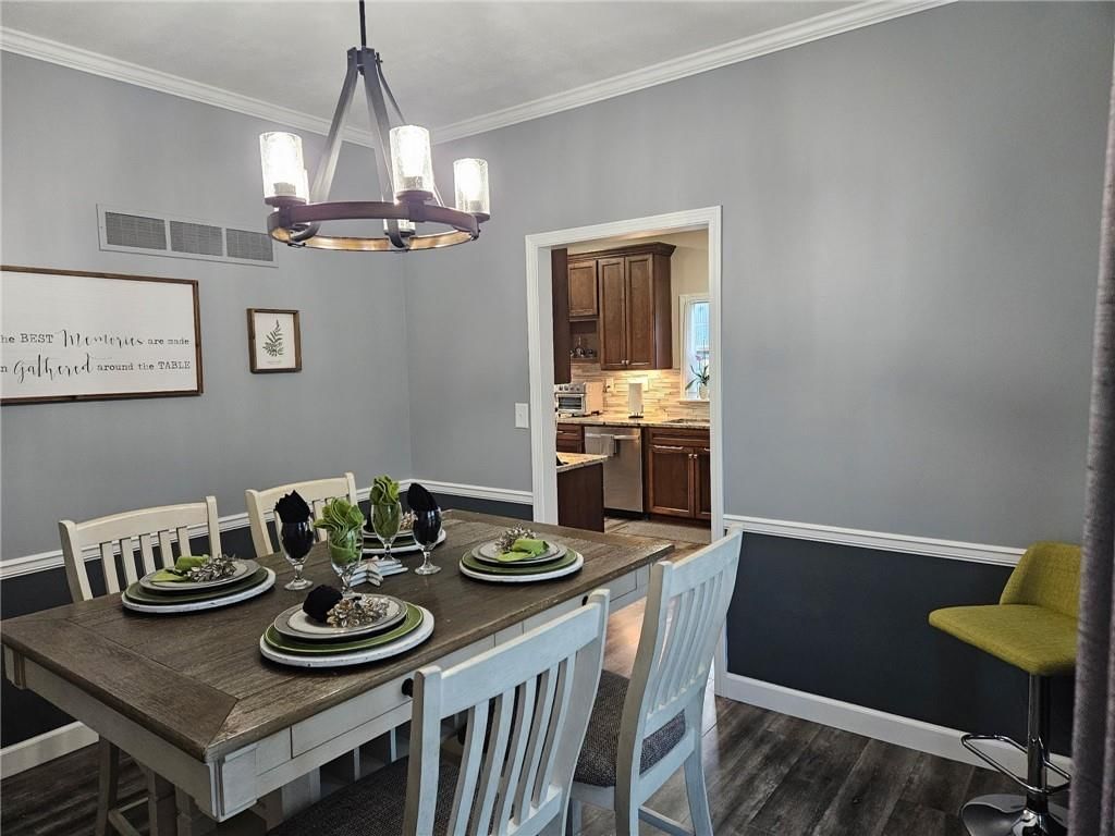 2109 SW Brookshire Drive — photo 5