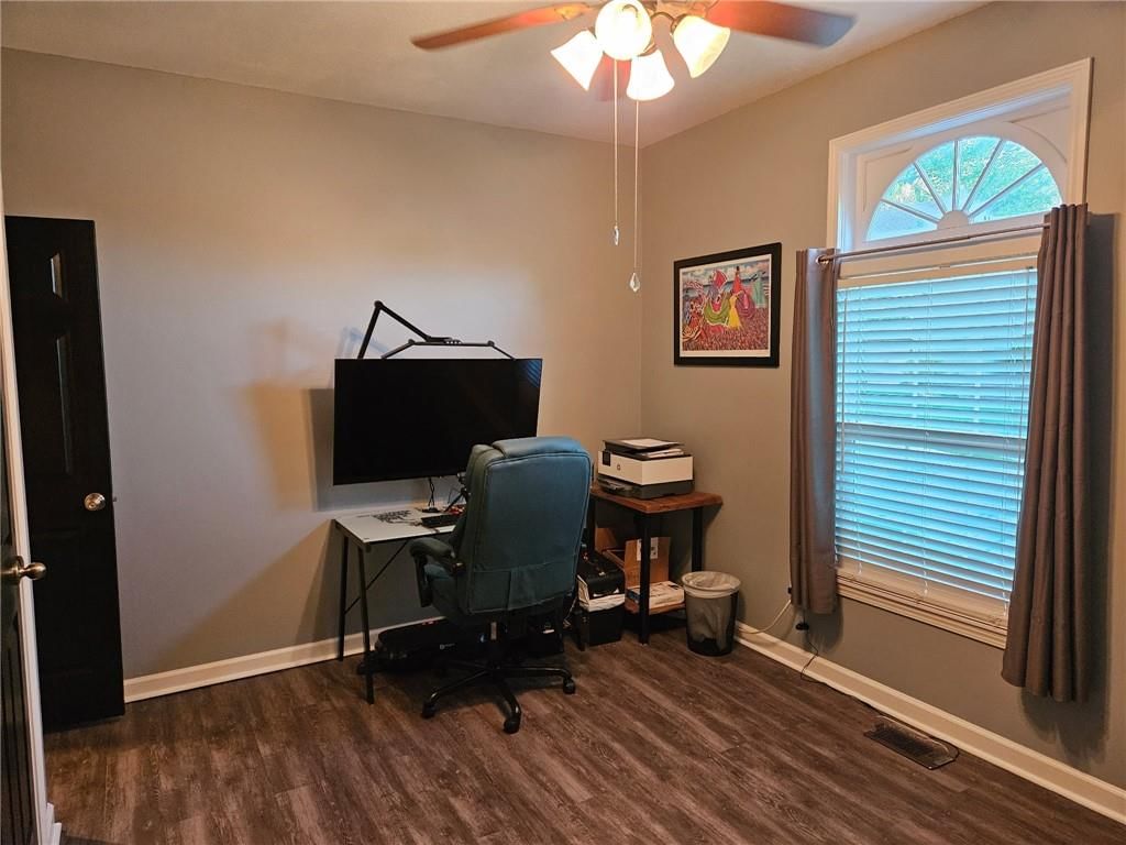 2109 SW Brookshire Drive — photo 18
