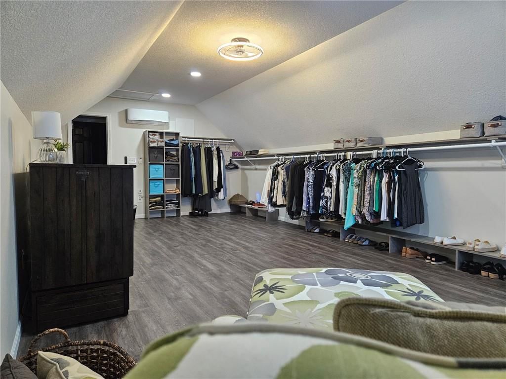 2109 SW Brookshire Drive — photo 28