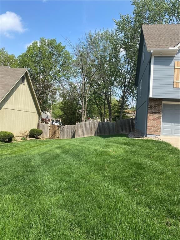2109 SW Brookshire Drive — photo 46