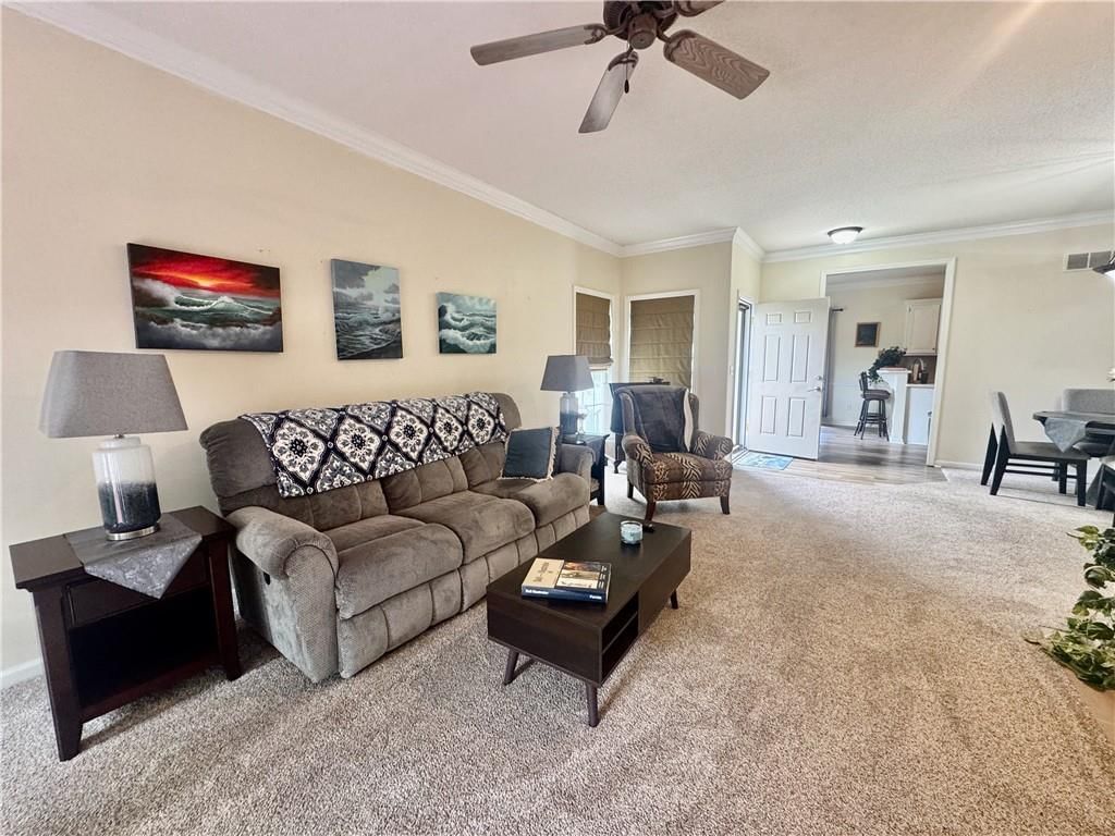 15585 Floyd Street — photo 9