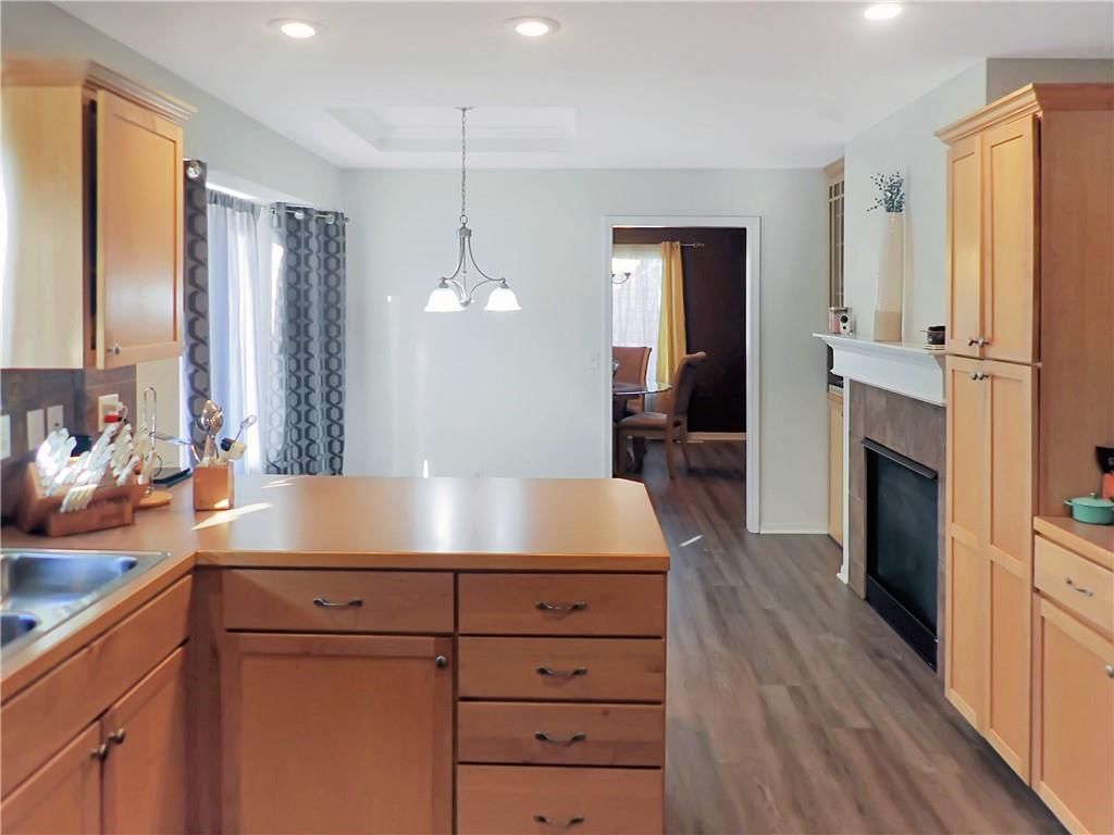 4523 Hedges Avenue — photo 7