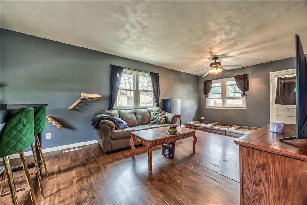 104 Baldwin Street — photo 11