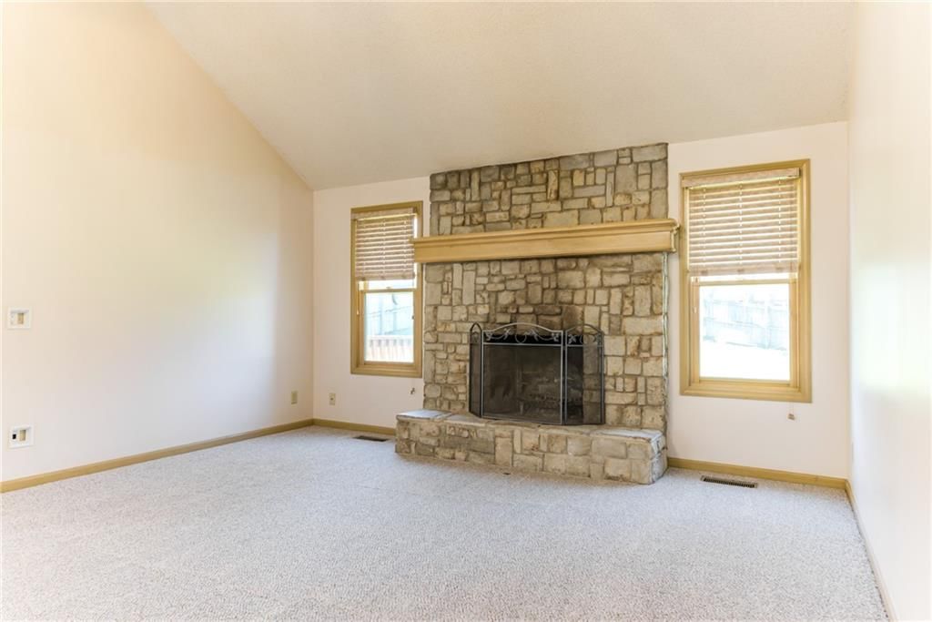 6528 N London Drive — photo 9