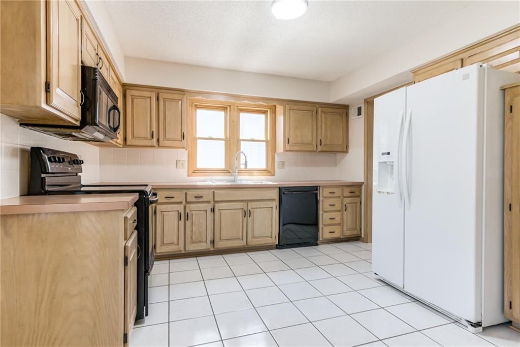 6528 N London Drive — photo 11