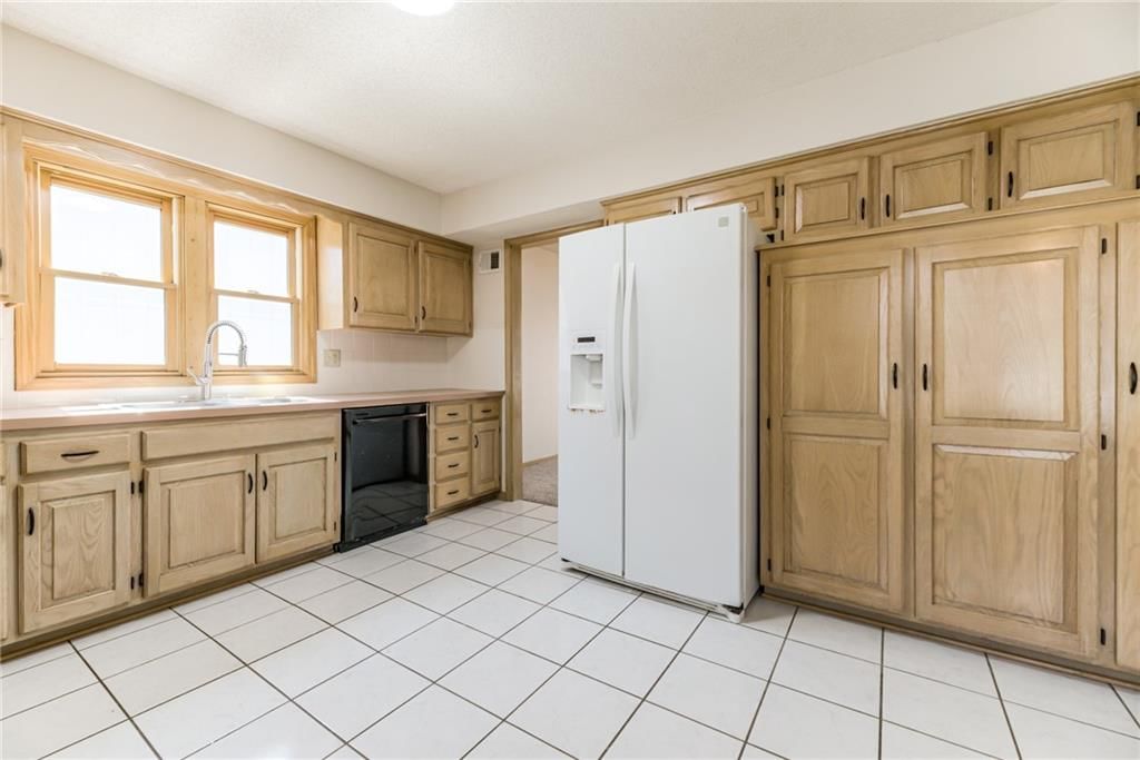 6528 N London Drive — photo 19