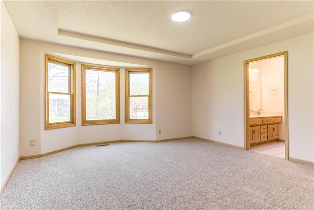 6528 N London Drive — photo 25