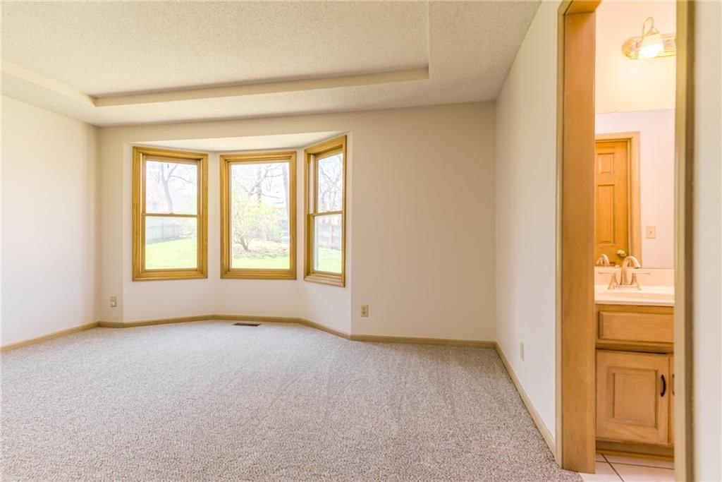 6528 N London Drive — photo 28