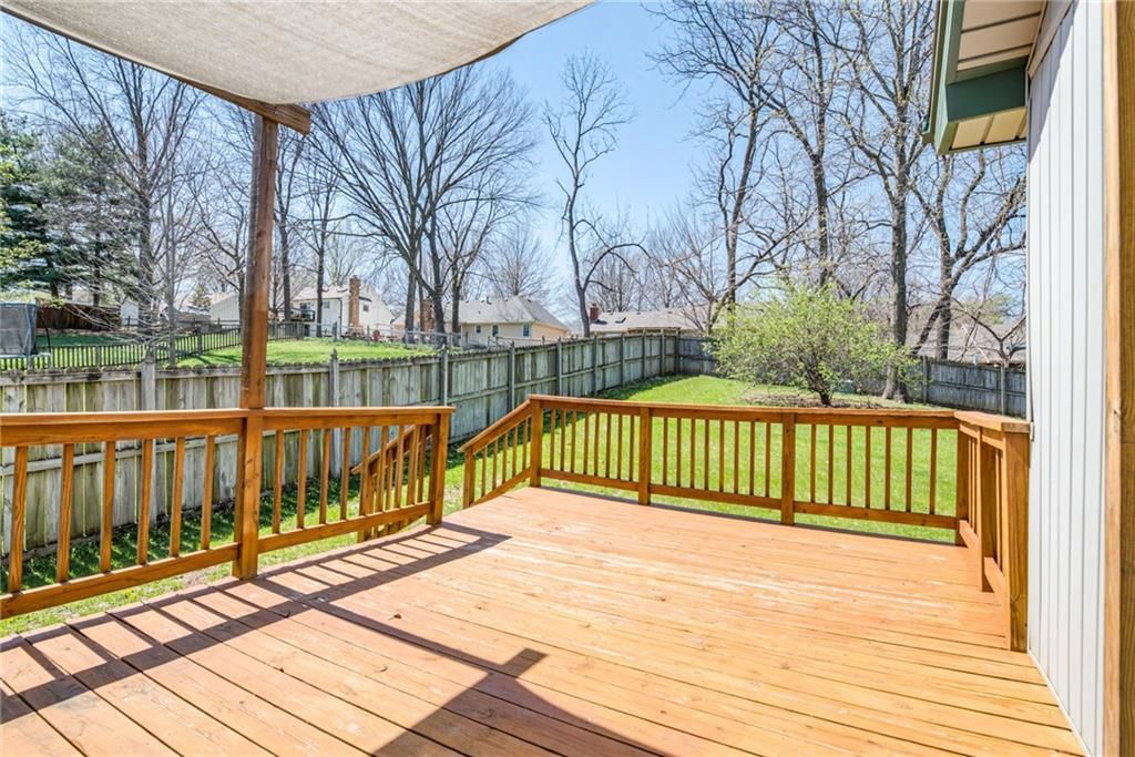 6528 N London Drive — photo 35