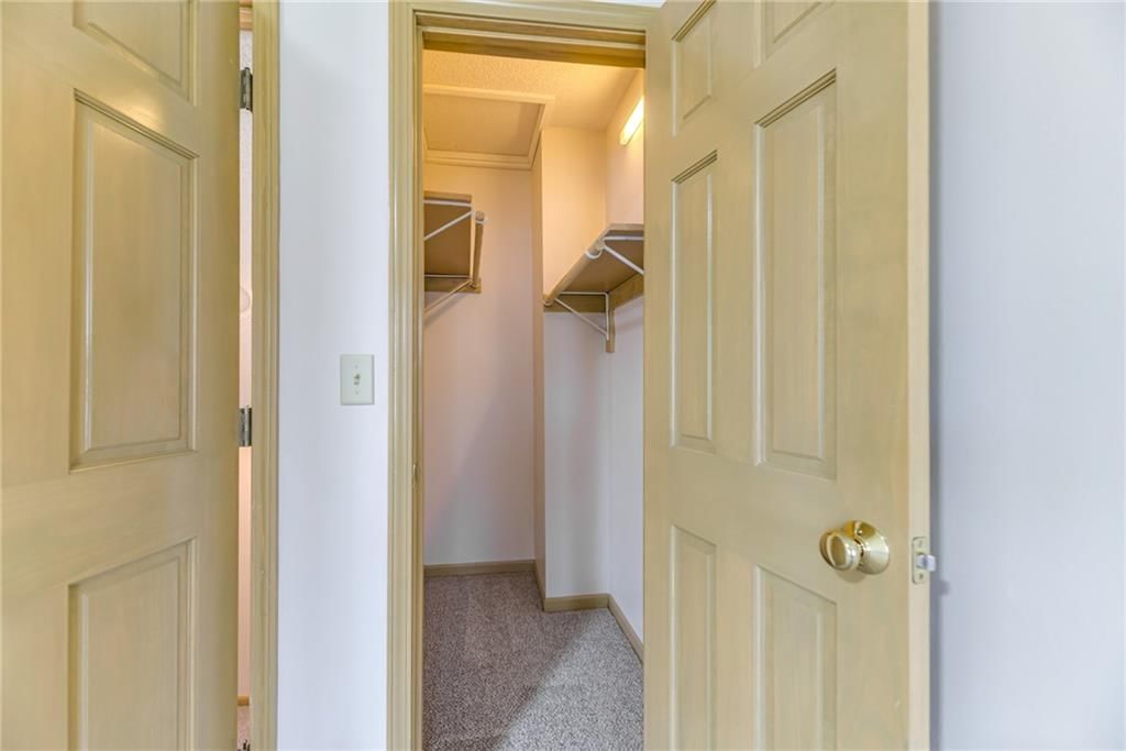 6528 N London Drive — photo 36