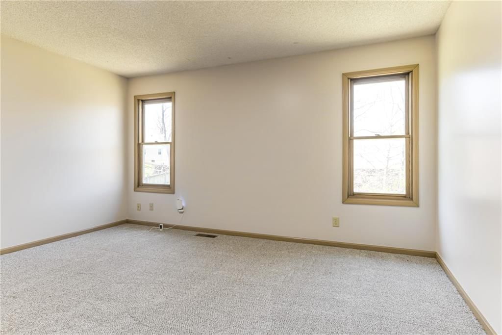 6528 N London Drive — photo 41