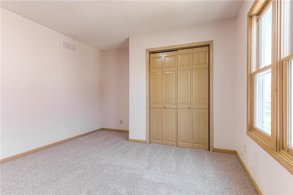 6528 N London Drive — photo 50
