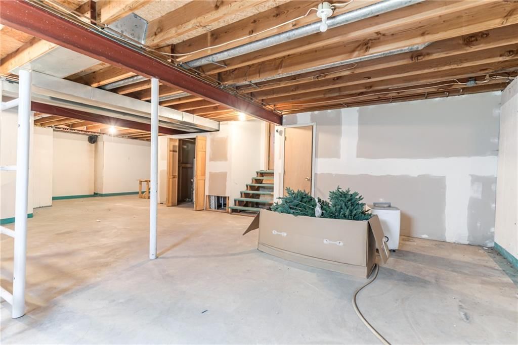 6528 N London Drive — photo 55