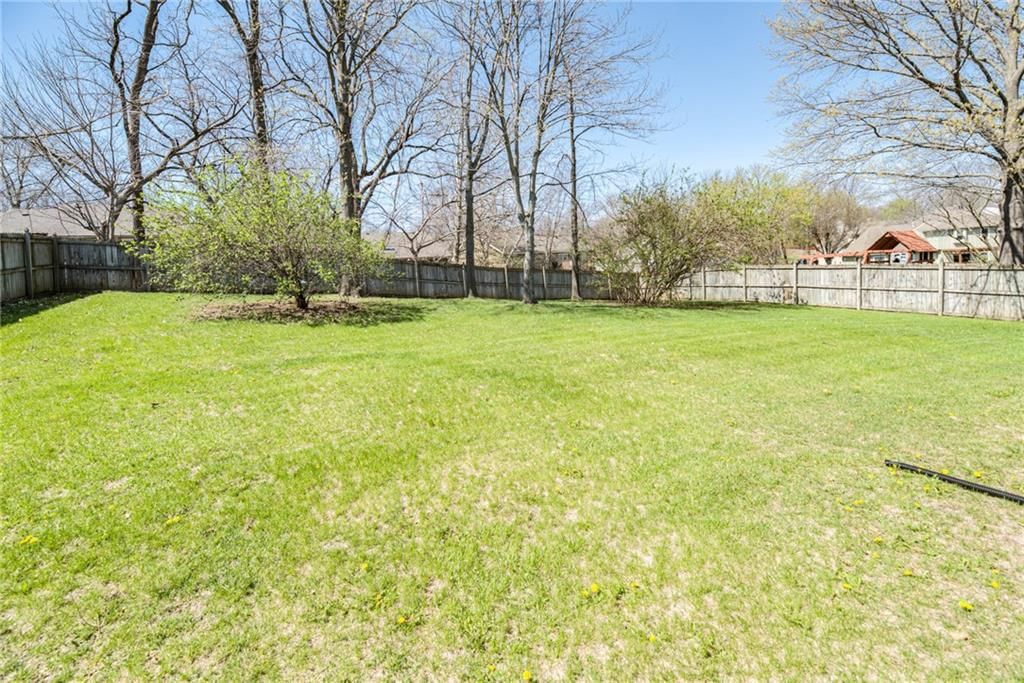 6528 N London Drive — photo 58