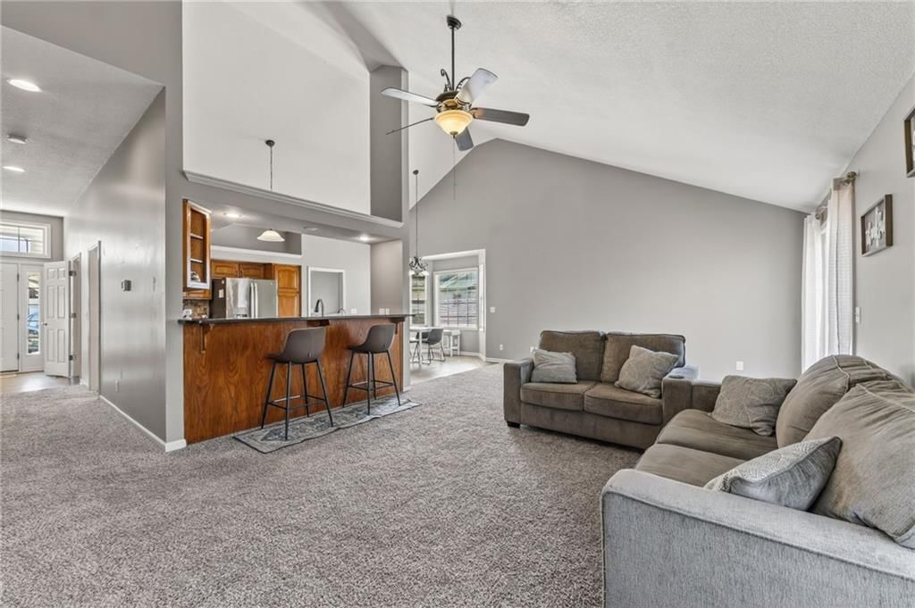 3402 Kempton Court — photo 3