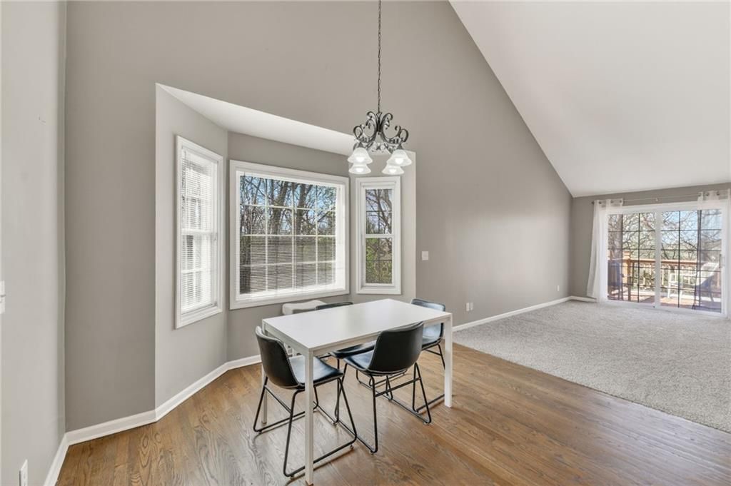 3402 Kempton Court — photo 5
