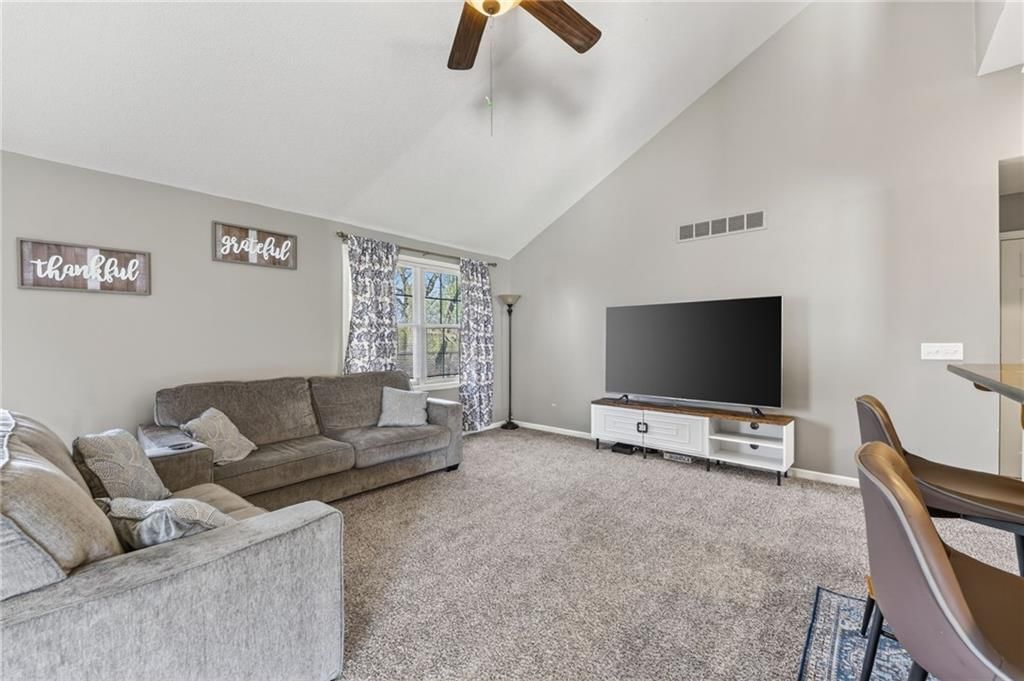 3402 Kempton Court — photo 10