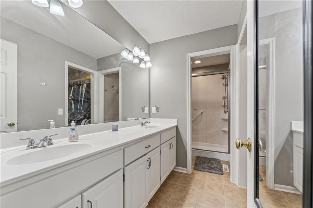 3402 Kempton Court — photo 16