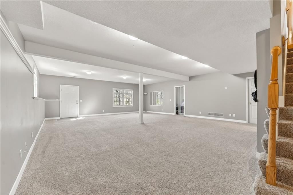 3402 Kempton Court — photo 23