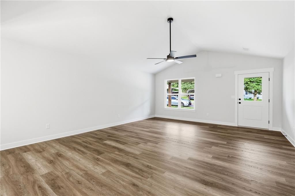 103 S Crittendon Street — photo 6