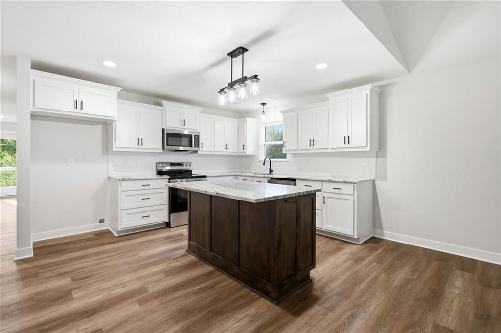 103 S Crittendon Street — photo 10