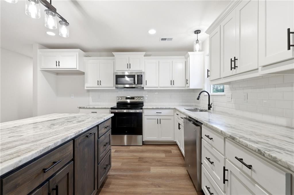 103 S Crittendon Street — photo 11