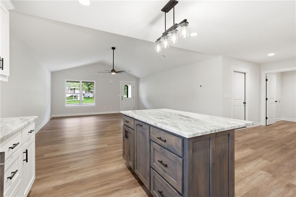 103 S Crittendon Street — photo 18