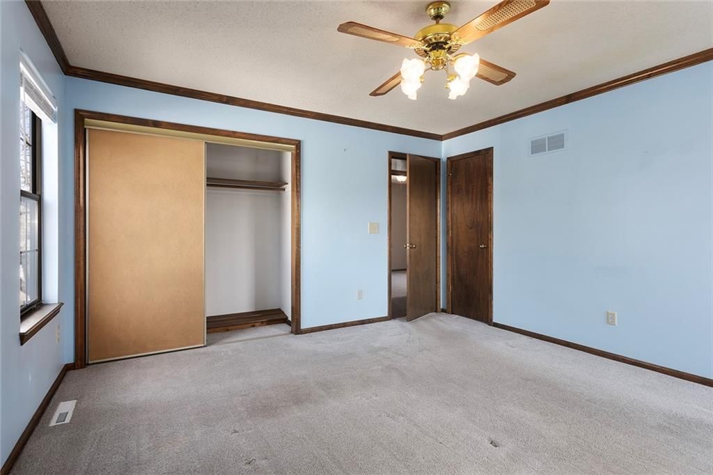 305 SE Bent Tree Drive — photo 19