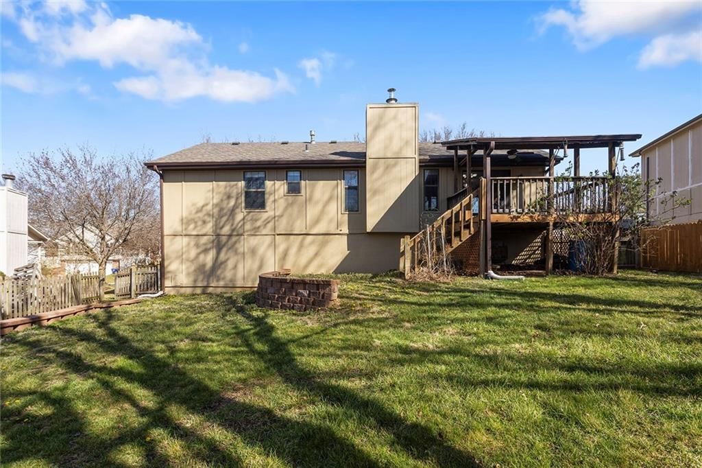 305 SE Bent Tree Drive — photo 30