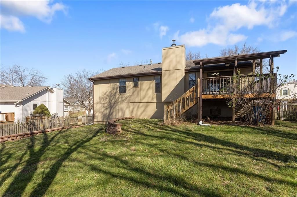 305 SE Bent Tree Drive — photo 31