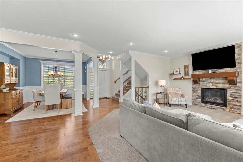 20573 W 112 Terrace — photo 4
