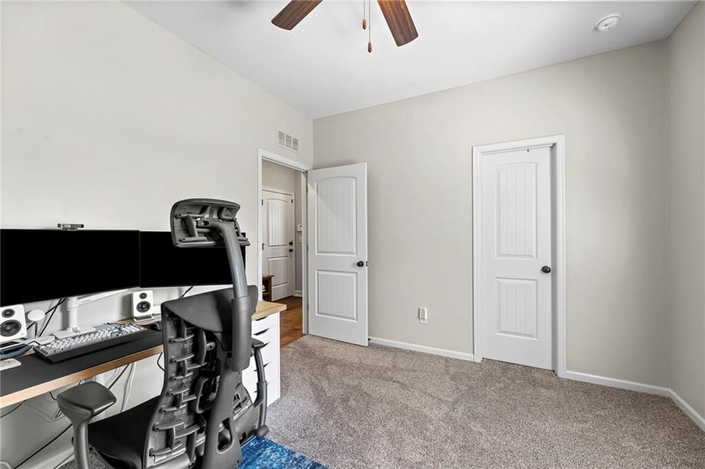 20573 W 112 Terrace — photo 27