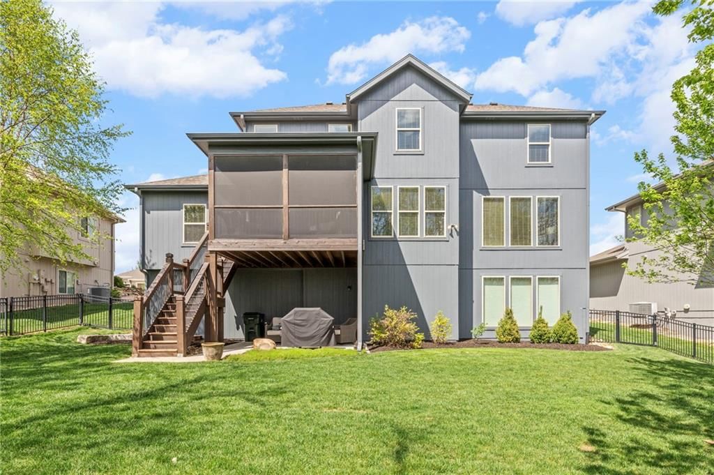 20573 W 112 Terrace — photo 41