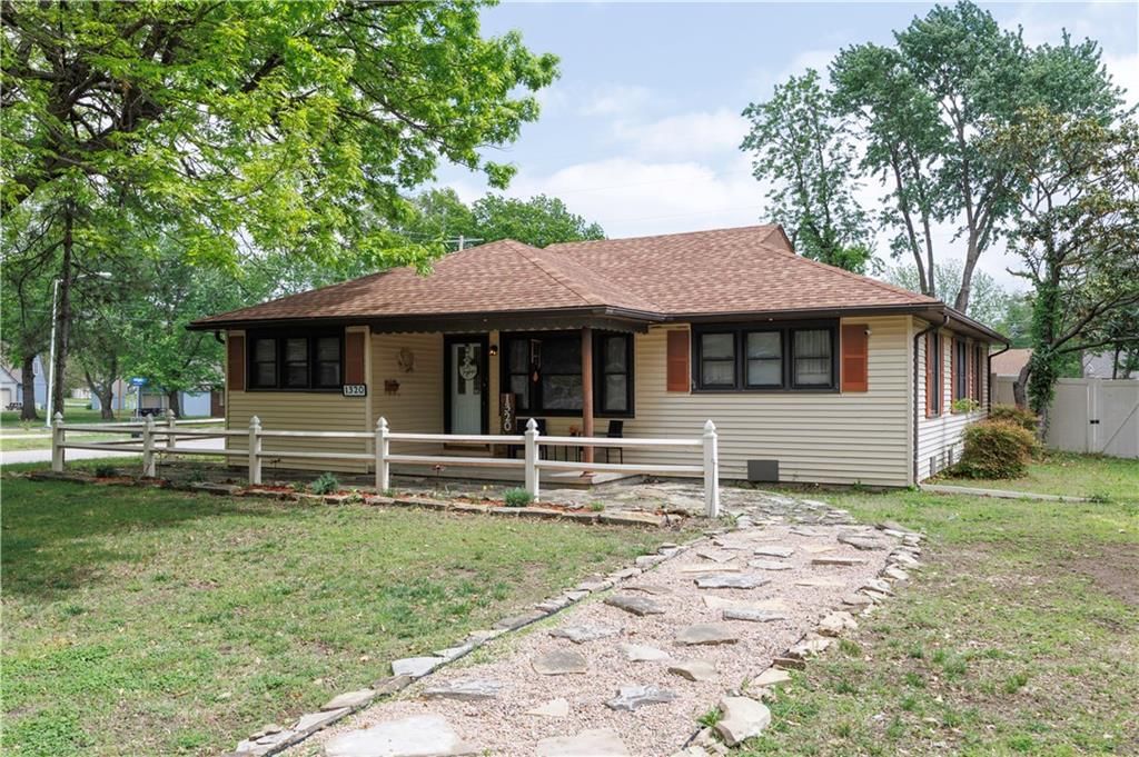 1320 N 5th N/A, Neodesha, KS