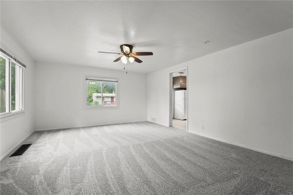 701 W 24th Street — photo 6