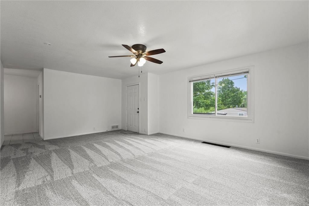 701 W 24th Street — photo 7