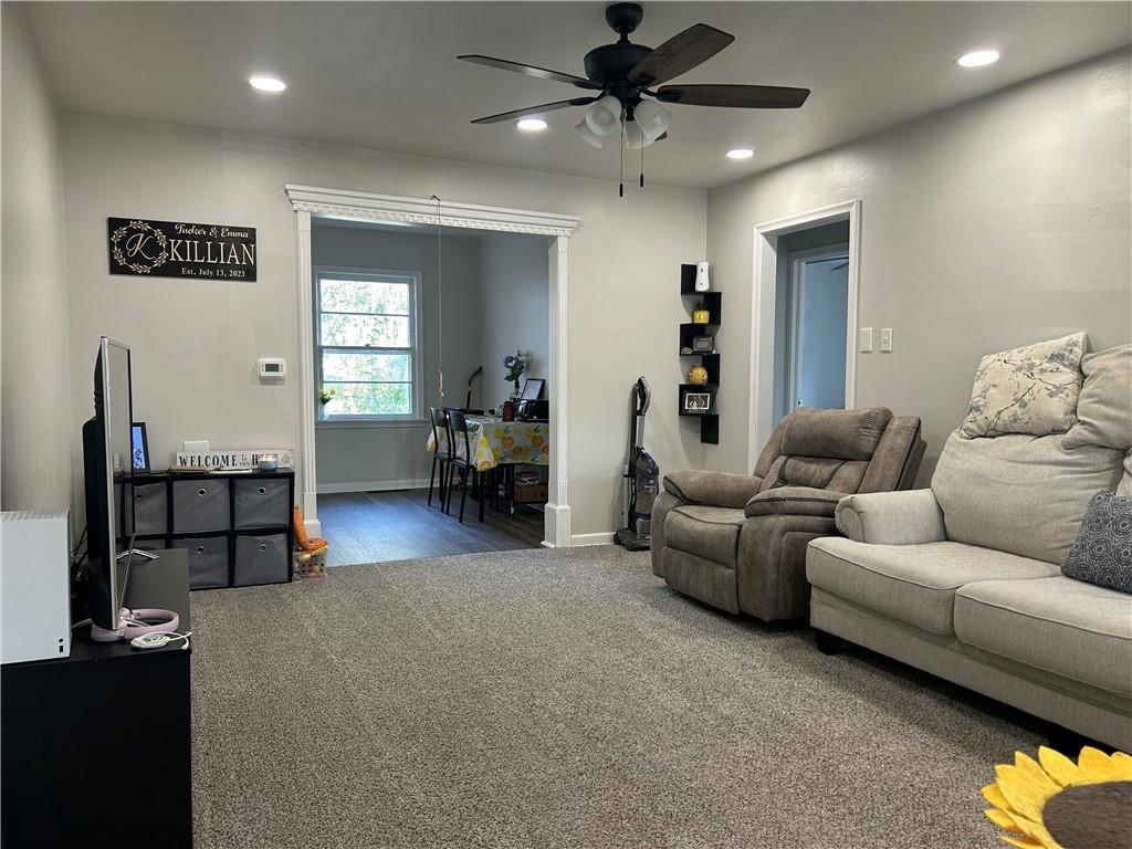 1708 Irving Street — photo 6