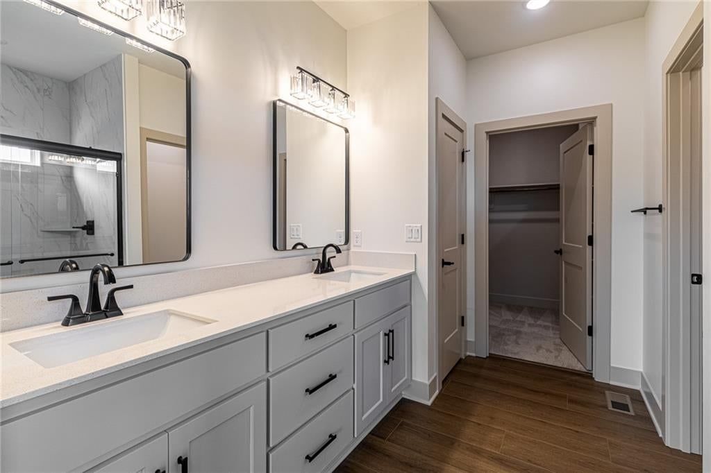 4706 Woodland Shores Court — photo 18