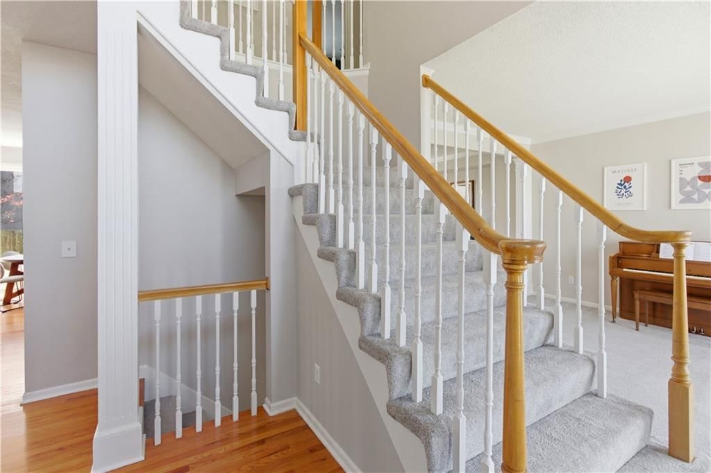 13213 Barton Street — photo 3