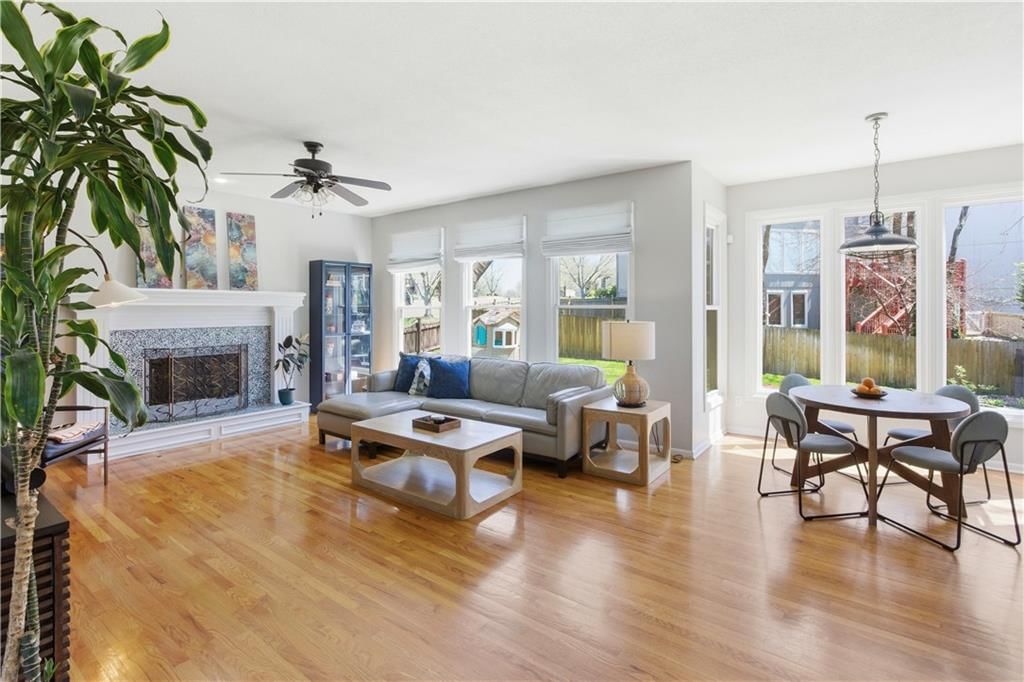 13213 Barton Street — photo 10