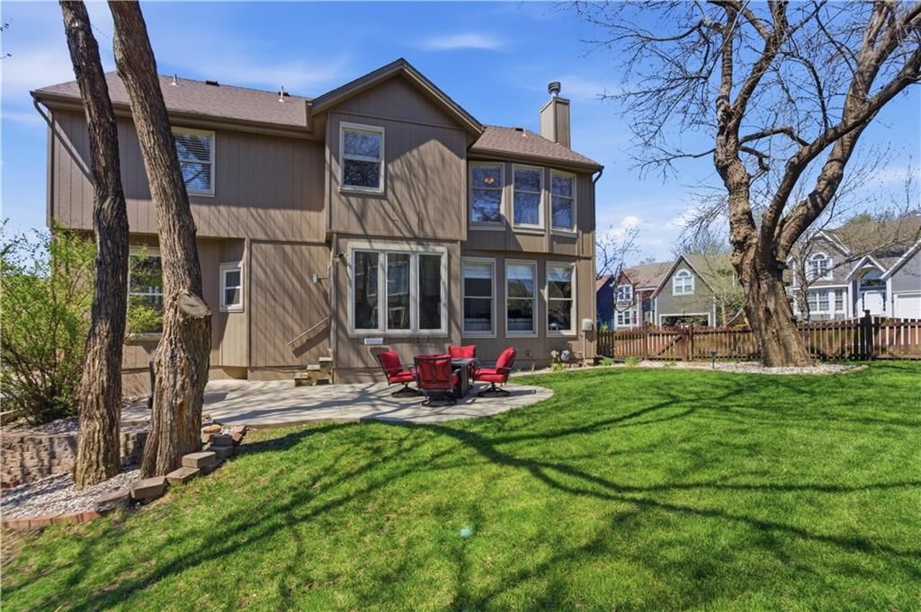 13213 Barton Street — photo 48