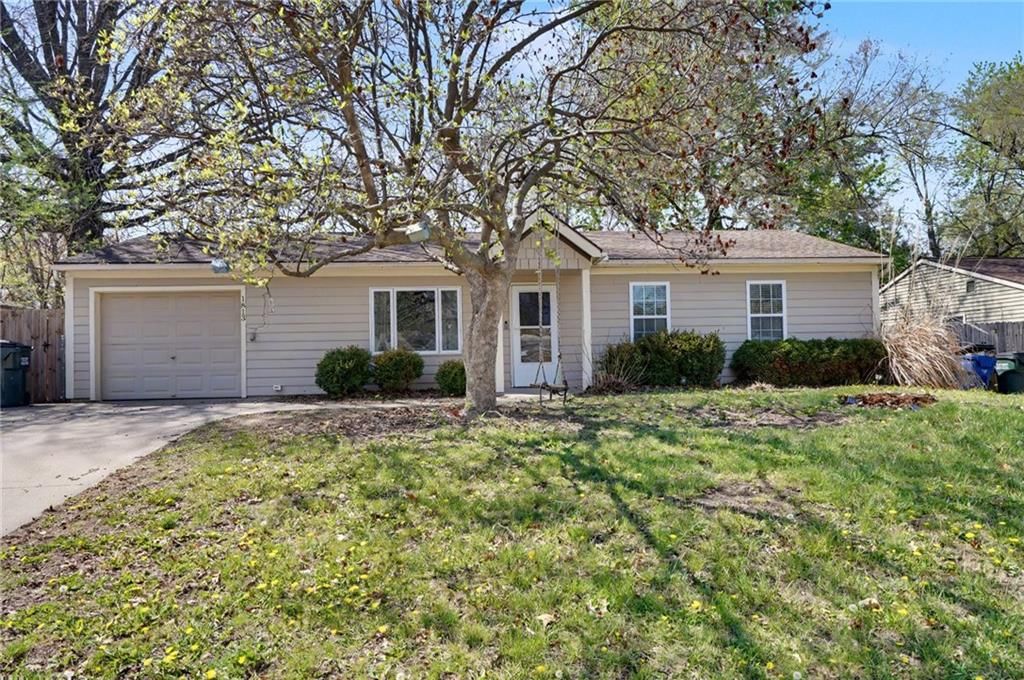 1813 Miller Drive, Lawrence, KS