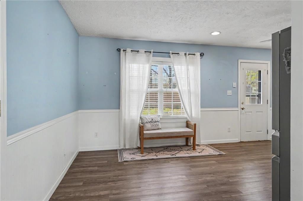 1813 Miller Drive — photo 7