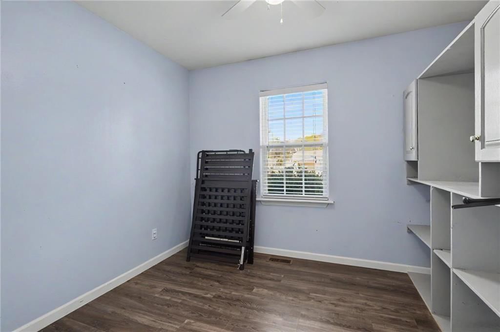1813 Miller Drive — photo 15
