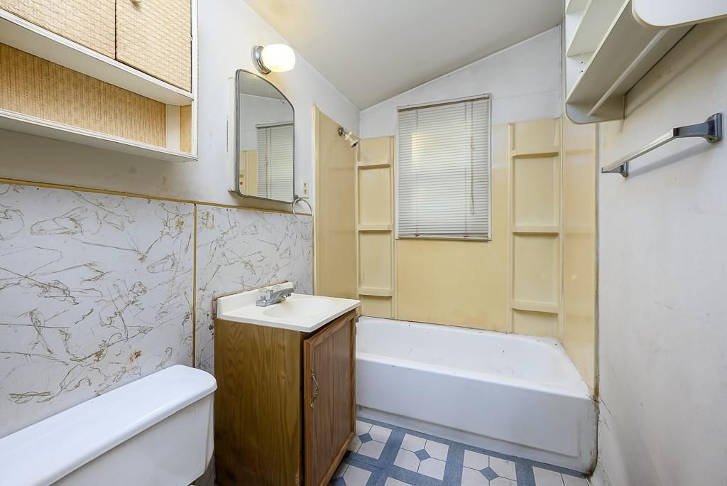 11309 Marsh Avenue — photo 10