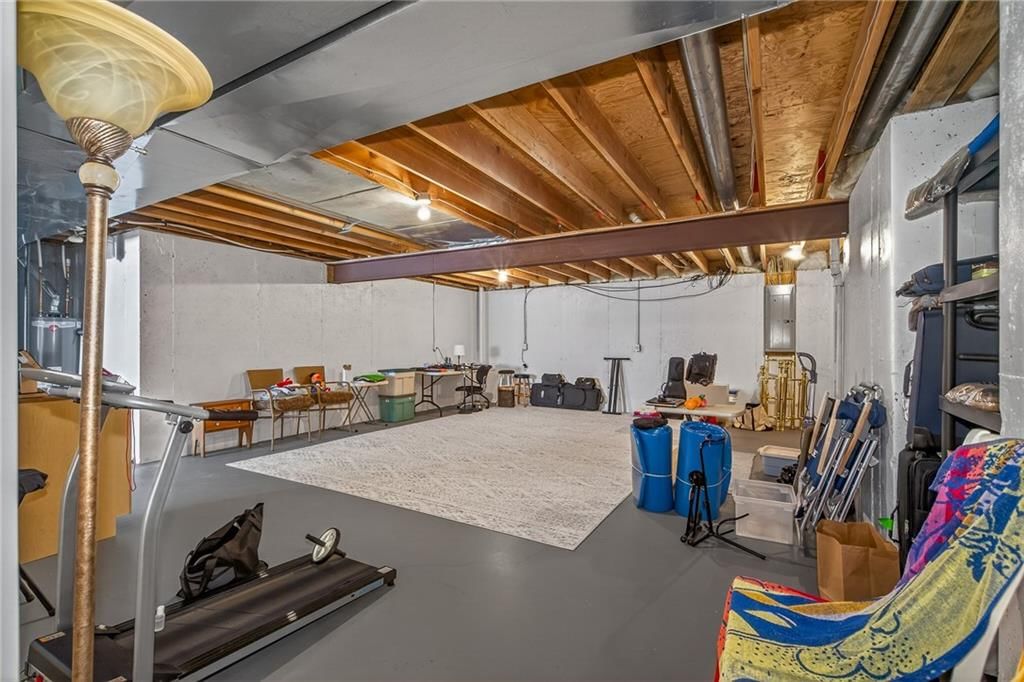 955 NW Maplewood Court — photo 24
